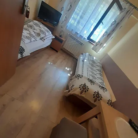 U Kaski Homestay *